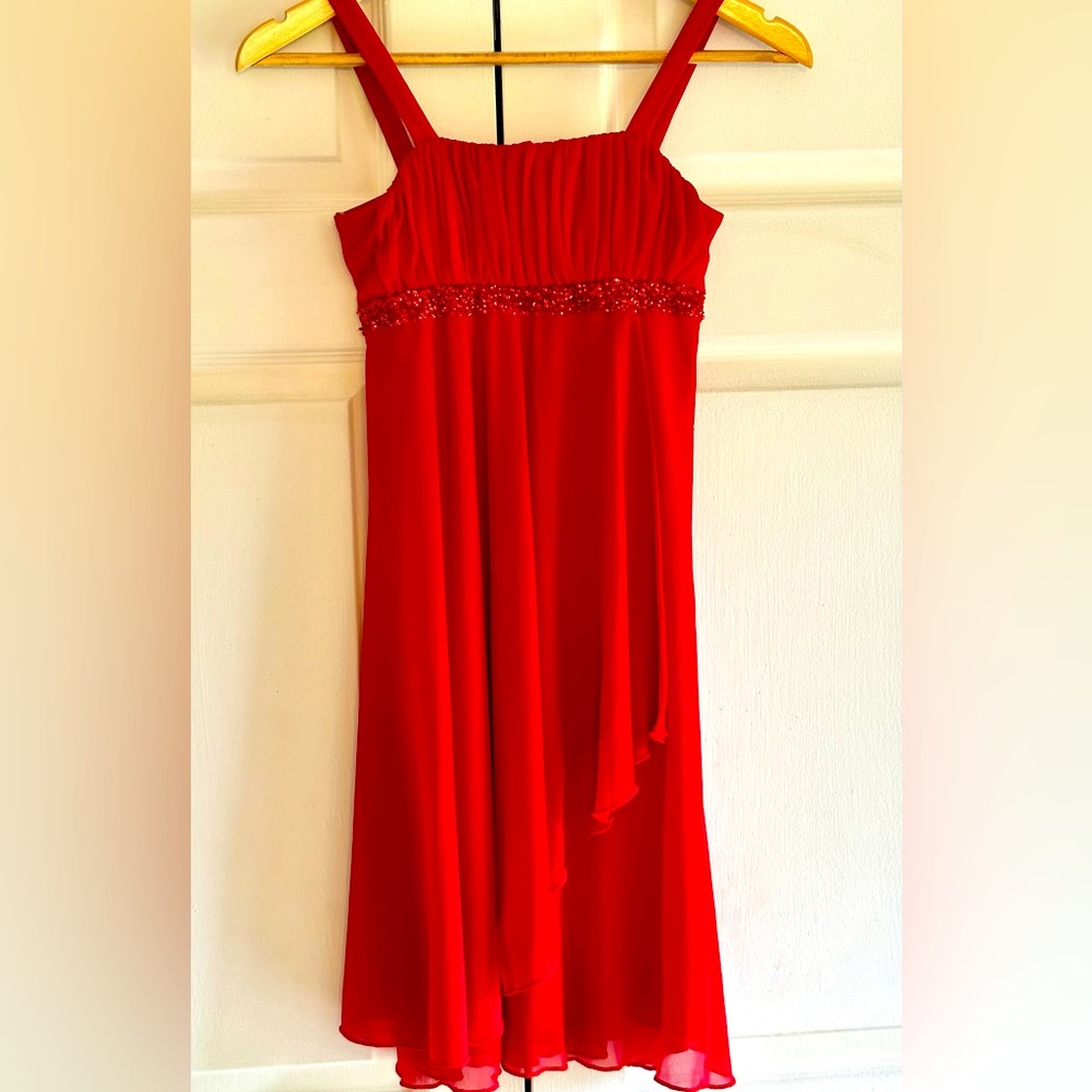 City Triangles girls dress M (10-12)  red